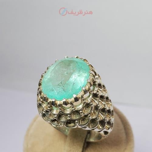 انگشتر زمرد کلمبیا کلکسیونی دارای شناسنامه اصالت کالا و ضمانت کتبی